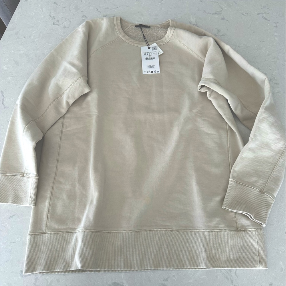 NWT - Sz M - ZARA Women’s Sweatshirt